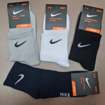 Женские носки средние Nike реплика Женские носки средние Nike реплика